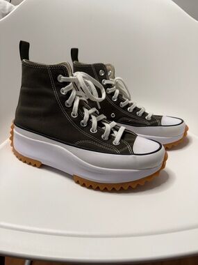 Converse High-Top Platform Sneaker in Olive and White with Gum Outsole